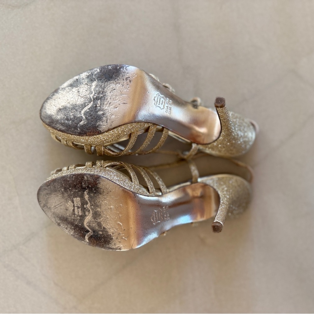 Nina Fonda Gold Glitter Strappy Platform Heels | Size 6 Slingback Dress Shoes - Picture 11 of 11